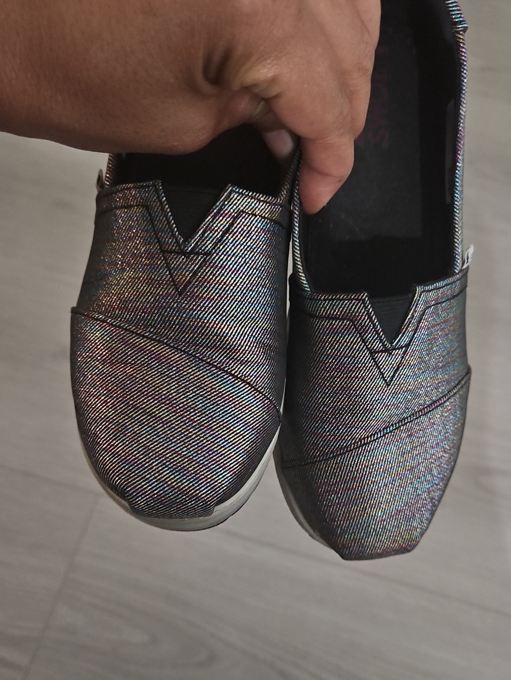 Toms Girls Metallic Silver Slip-On Flats